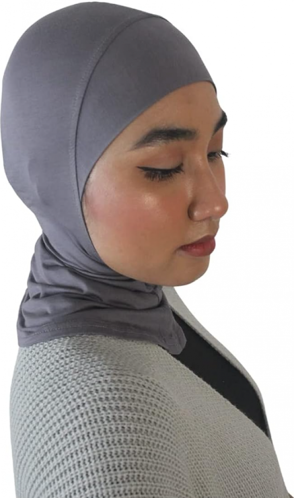 Kepala ninja dengan aksen warna mencolok